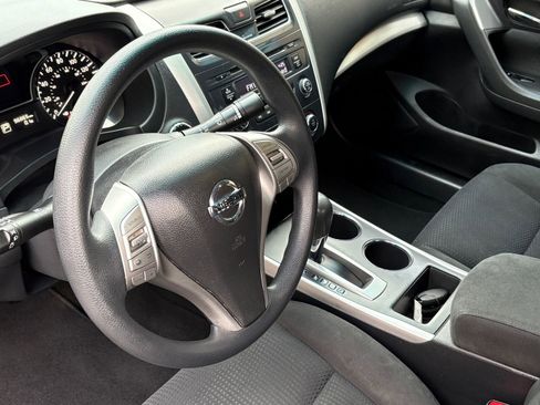 Used 2015 Nissan Altima 2.5 S w/ Power Driver Seat Package image 11