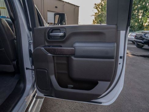 Used 2020 GMC Sierra 3500 Denali w/ Denali Ultimate Package AWD/4WD image 28