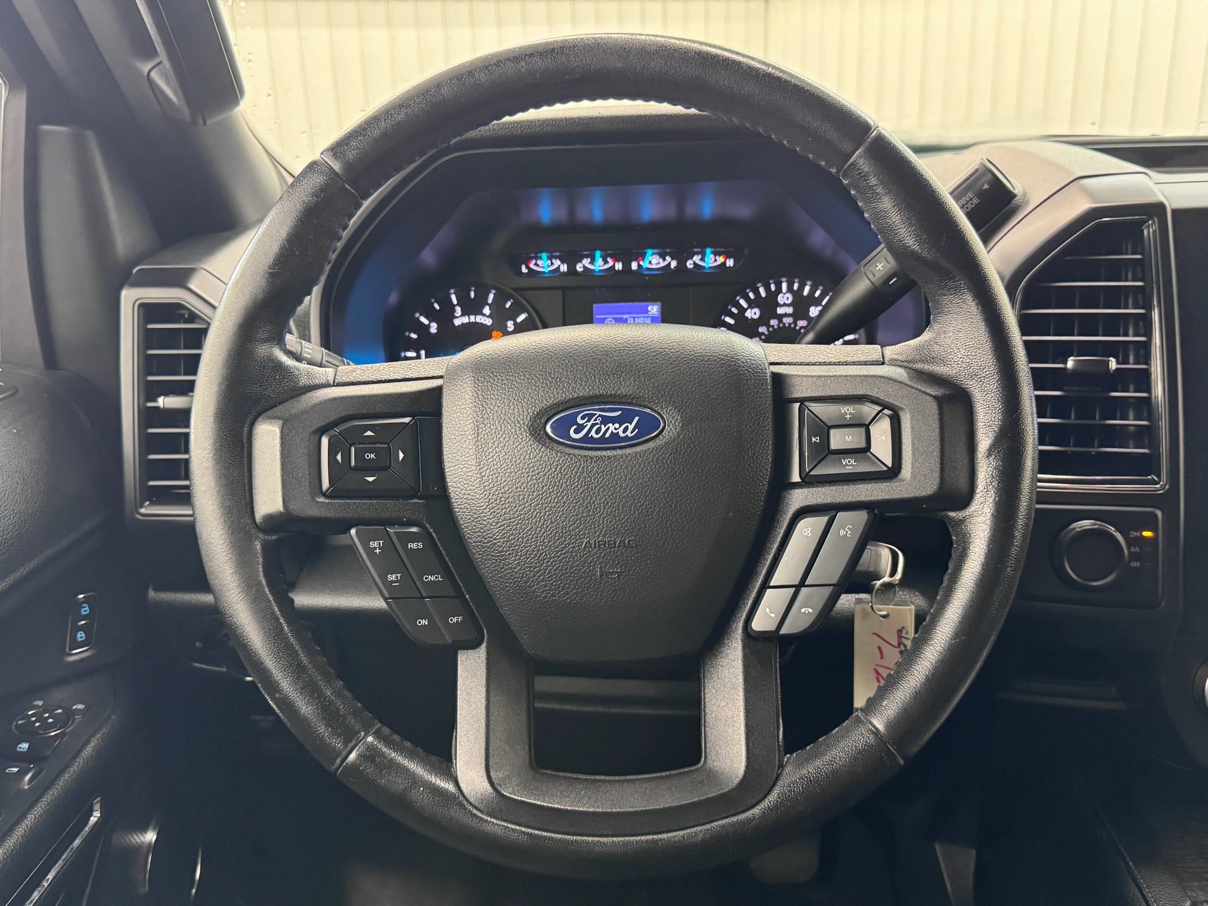 Used 2018 Ford Expedition XL AWD/4WD image 19