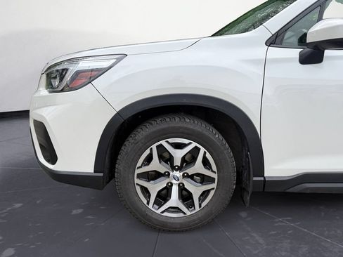 Used 2021 Subaru Forester Premium AWD/4WD image 15