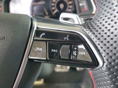 Used 2023 Audi RS 6 AWD/4WD image 25