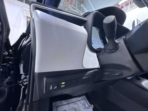 Used 2025 Toyota Corolla FX image 16