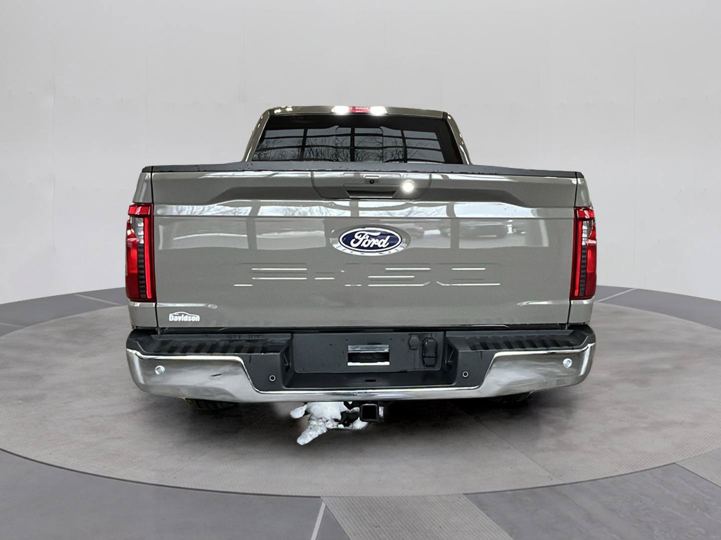 Used 2025 Ford F150 XLT w/ Equipment Group 302A MID AWD/4WD image 5