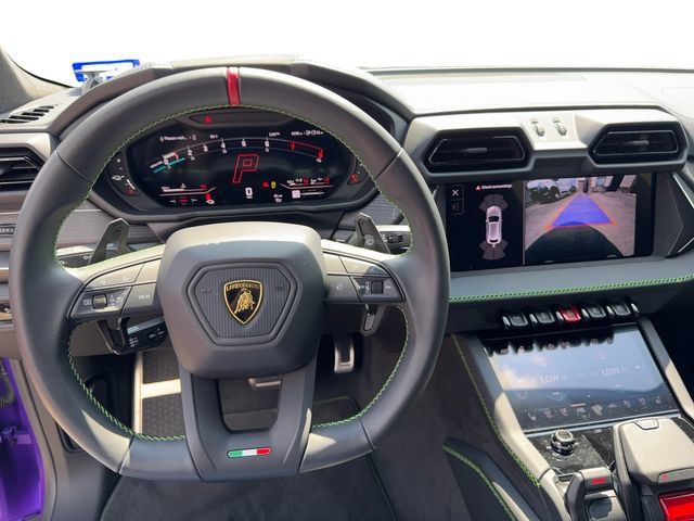 Used 2025 Lamborghini Urus SE AWD/4WD image 14
