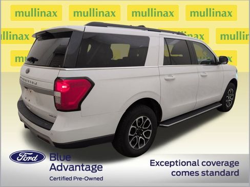 Certified 2023 Ford Expedition Max XLT image 4