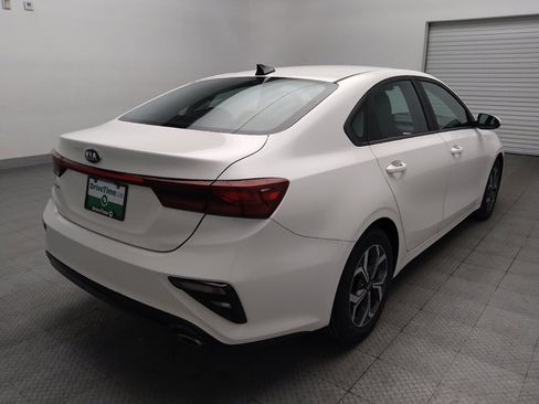 Used 2019 Kia Forte LXS FWD image 9