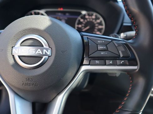 Certified 2025 Nissan Altima 2.5 SR w/ SR Premium Package FWD image 21