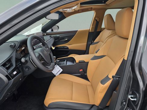 New 2025 Lexus ES 350 w/ Premium Package image 13