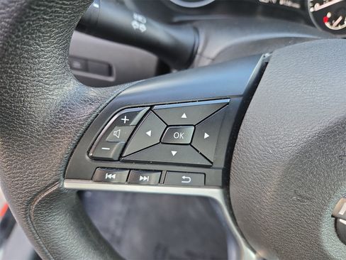 Certified 2024 Nissan Sentra SV image 9