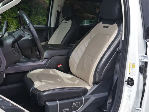 Used 2021 Ford F350 Limited AWD/4WD image 39