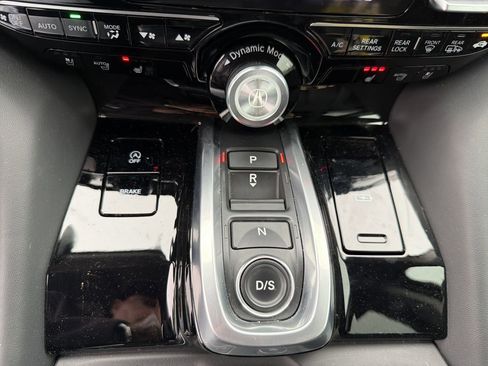Used 2023 Acura MDX Advance image 10