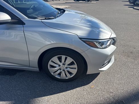 Used 2023 Nissan Sentra S image 8