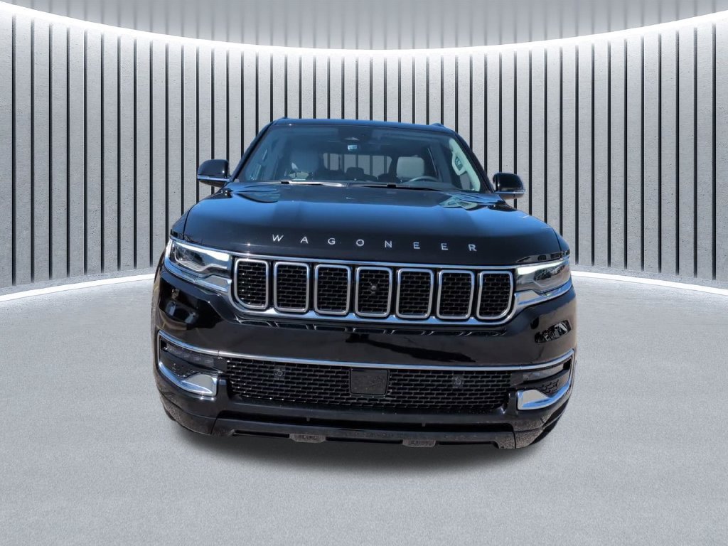 Used 2024 Jeep Wagoneer 4WD w/ Premium Group I image 16