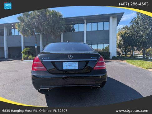 Used 2011 Mercedes-Benz S 550 4MATIC image 4