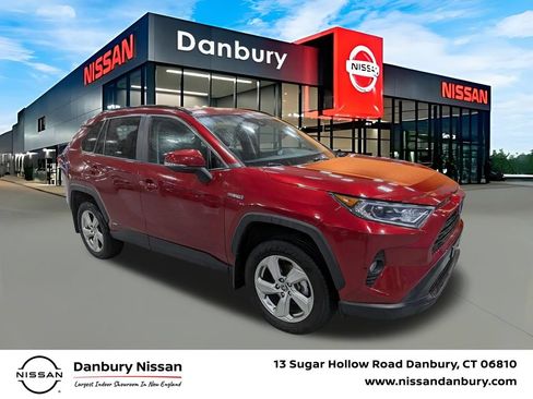 Used 2021 Toyota RAV4 XLE Premium AWD/4WD image 1