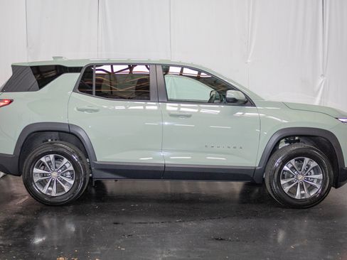 New 2026 Chevrolet Equinox LT image 5