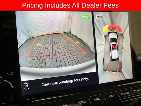 Used 2022 Nissan Pathfinder SL w/ SL Premium Package FWD image 17