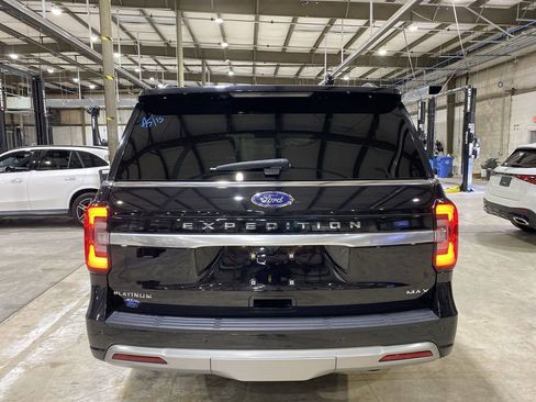 Used 2024 Ford Expedition Max Platinum image 16