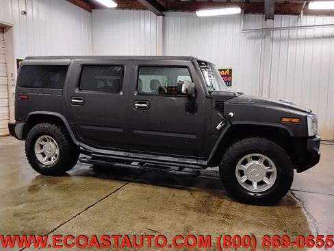 Used 2005 HUMMER H2 w/ Preferred Equipment Group image 2