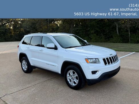 Used 2015 Jeep Grand Cherokee Laredo w/ Quick Order Package 23E image 3