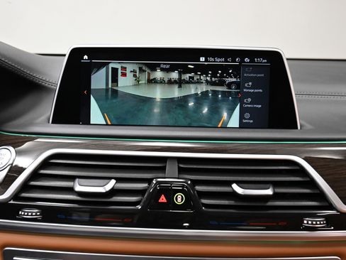 Used 2022 BMW M760i xDrive w/ Luxury Rear Seating Package image 45