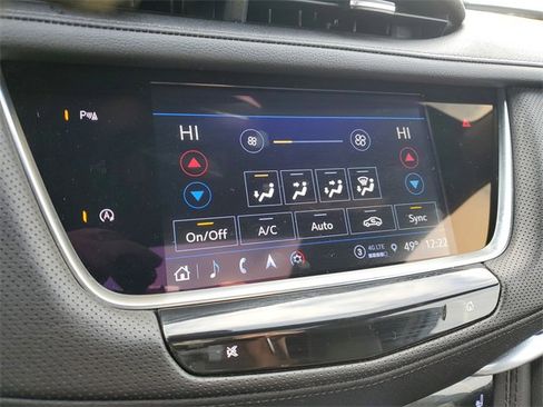 Certified 2023 Cadillac XT5 Premium Luxury w/ LPO, Floor Liner Package image 13