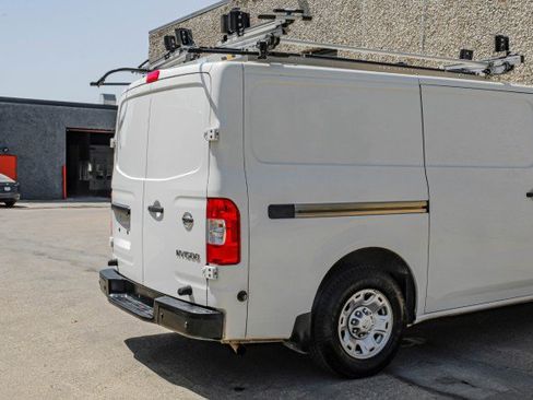 Used 2021 Nissan NV 1500 SV RWD image 11