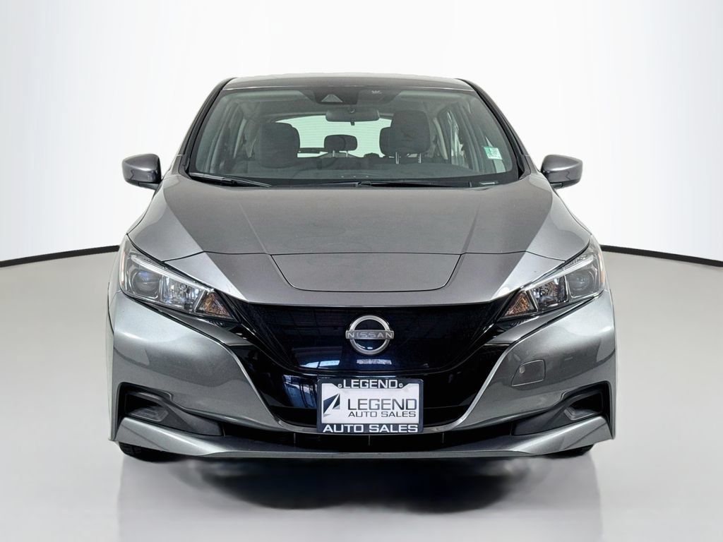 Used 2025 Nissan Leaf S FWD image 2