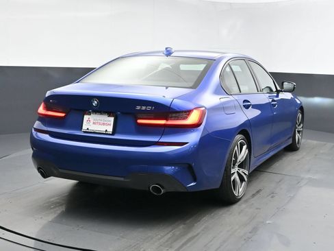 Used 2020 BMW 330i xDrive Sedan w/ M Sport Package AWD/4WD image 22