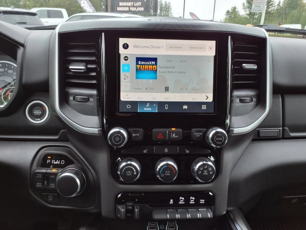 New 2025 RAM 1500 Big Horn AWD/4WD image 14