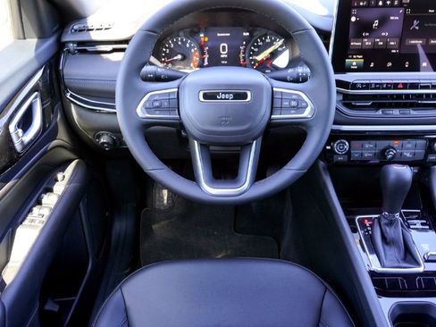 New 2026 Jeep Compass Latitude AWD/4WD image 22