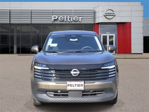 New 2025 Nissan Kicks SV w/ Illumination Package image 2