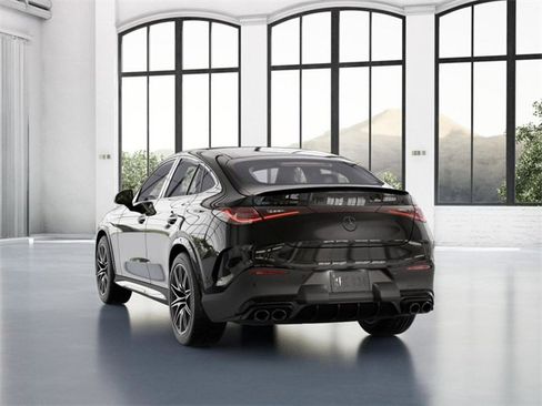 New 2025 Mercedes-Benz GLC 43 AMG 4MATIC Coupe image 27