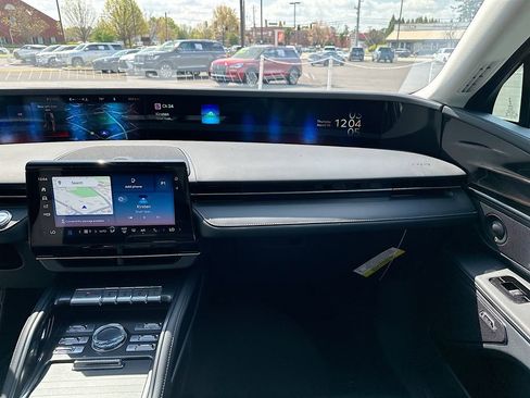 New 2026 Lincoln Nautilus Premier w/ Equipment Group 102A image 20