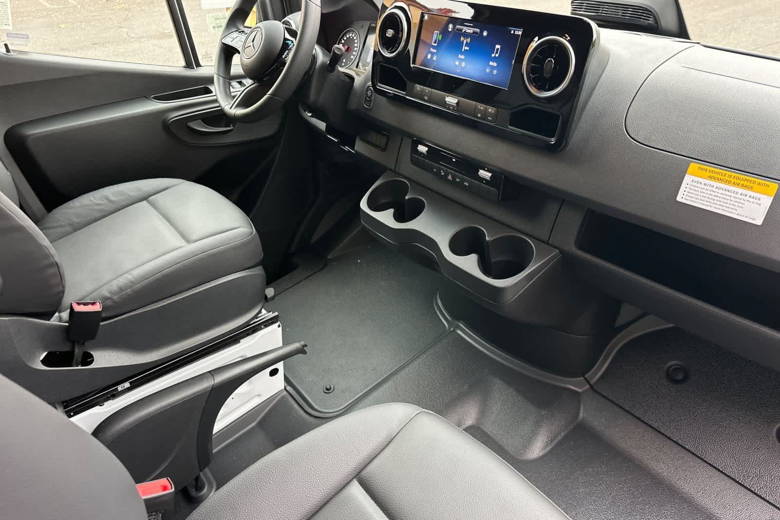New 2026 Mercedes-Benz Sprinter 2500 image 14