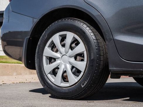 Used 2013 Honda Civic LX image 39