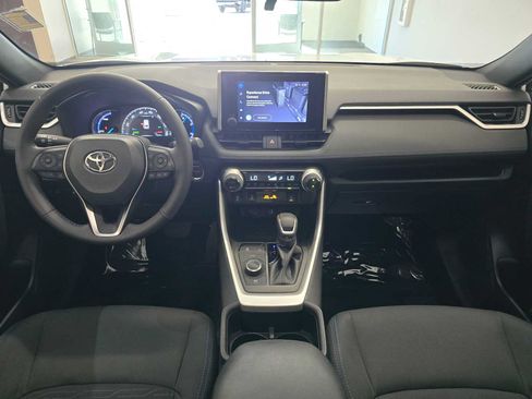 Certified 2024 Toyota RAV4 SE w/ Convenience Package AWD/4WD image 10