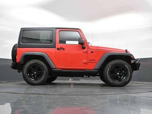 Used 2013 Jeep Wrangler Sport AWD/4WD image 29