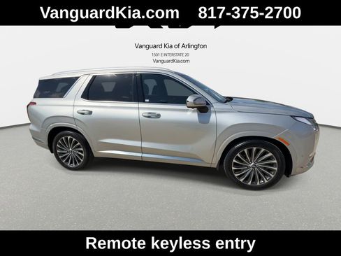 Used 2023 Hyundai Palisade Calligraphy FWD image 10