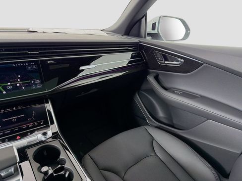 New 2026 Audi Q8 Premium Plus image 27