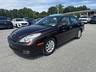 Used 2002 Lexus ES 330 FWD video 1