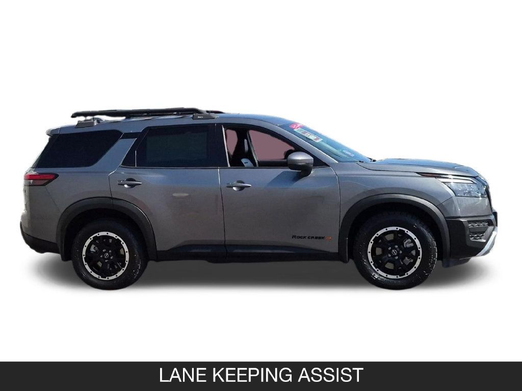 Used 2024 Nissan Pathfinder Rock Creek AWD/4WD image 6