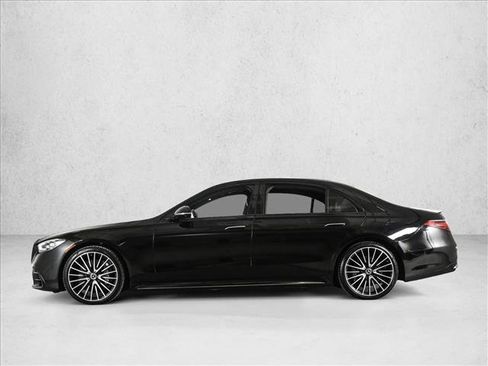 Certified 2023 Mercedes-Benz S 500 4MATIC w/ AMG Line image 9
