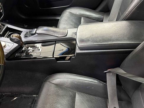 Used 2014 Lexus ES 350 w/ Luxury Package FWD image 23