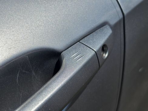 Used 2019 Honda CR-V EX-L image 4