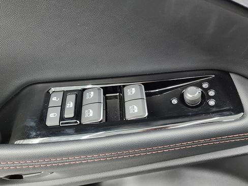 Used 2024 Jeep Wagoneer Launch Edition AWD/4WD image 45