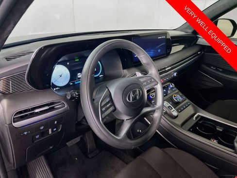 Used 2025 Hyundai Palisade Calligraphy AWD/4WD image 6
