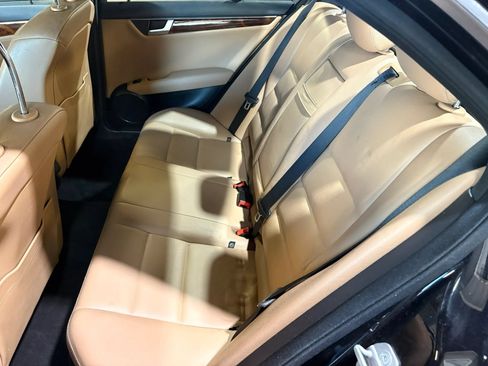 Used 2012 Mercedes-Benz C 300 4MATIC Sedan image 11