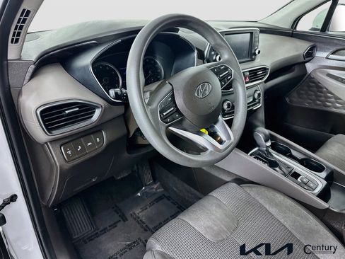 Used 2019 Hyundai Santa Fe SE FWD image 9