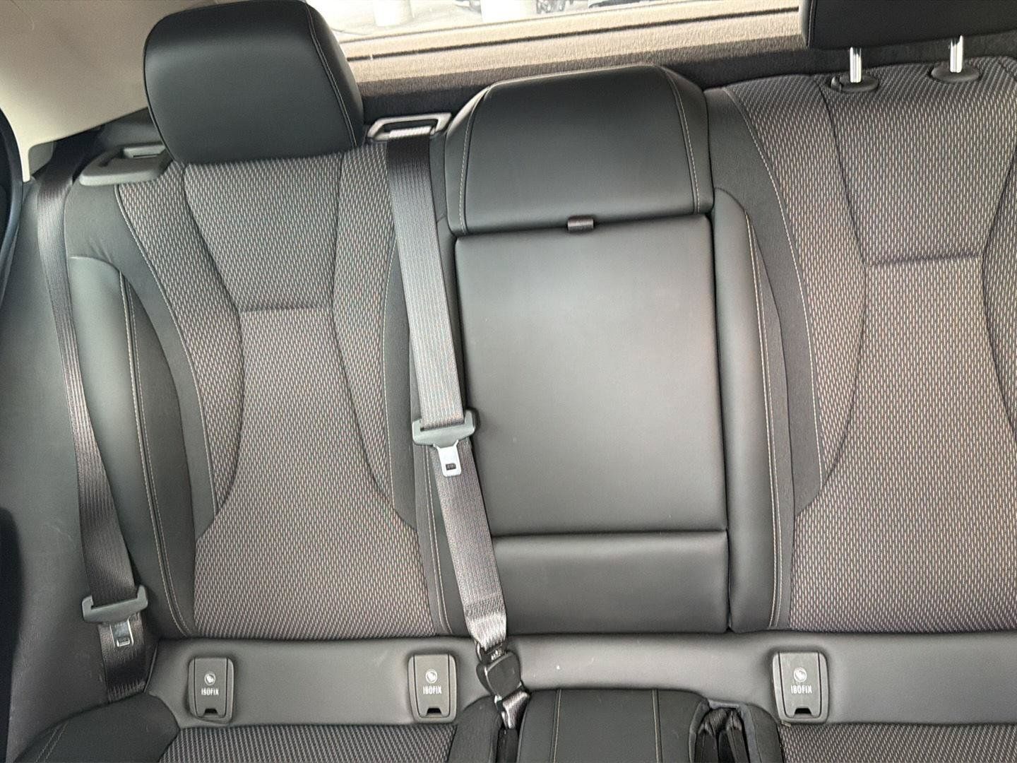 Used 2022 Buick Envision Preferred FWD image 25